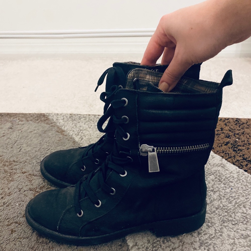 Aldo Leather combat boats
